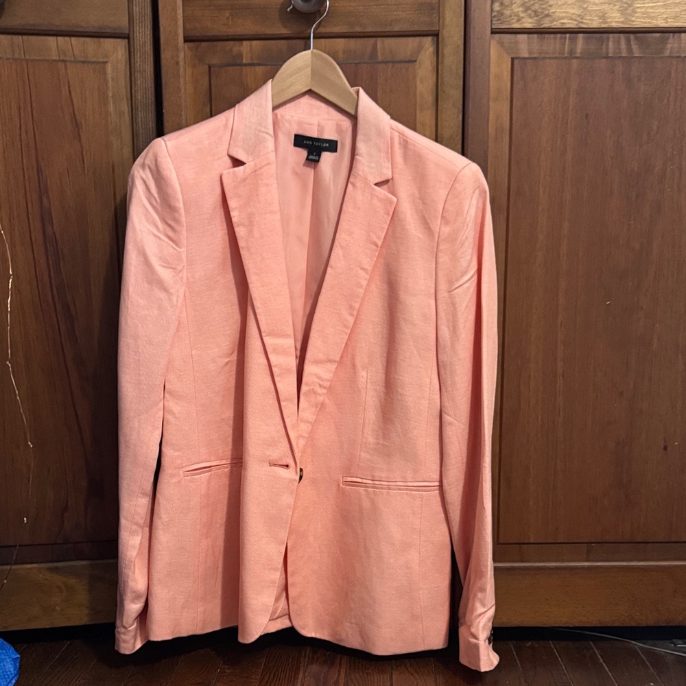 Ann Taylor Coral Blazer